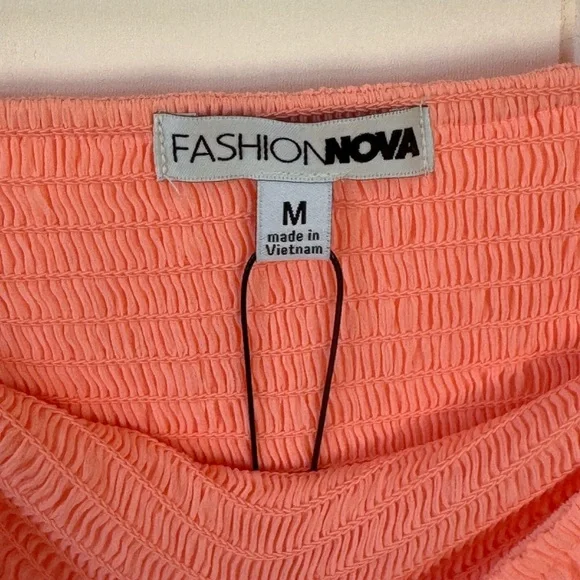 Fashion Nova Coral Colored Layer ruffled Emberlyn Romper SZ M - Picture 3 of 7